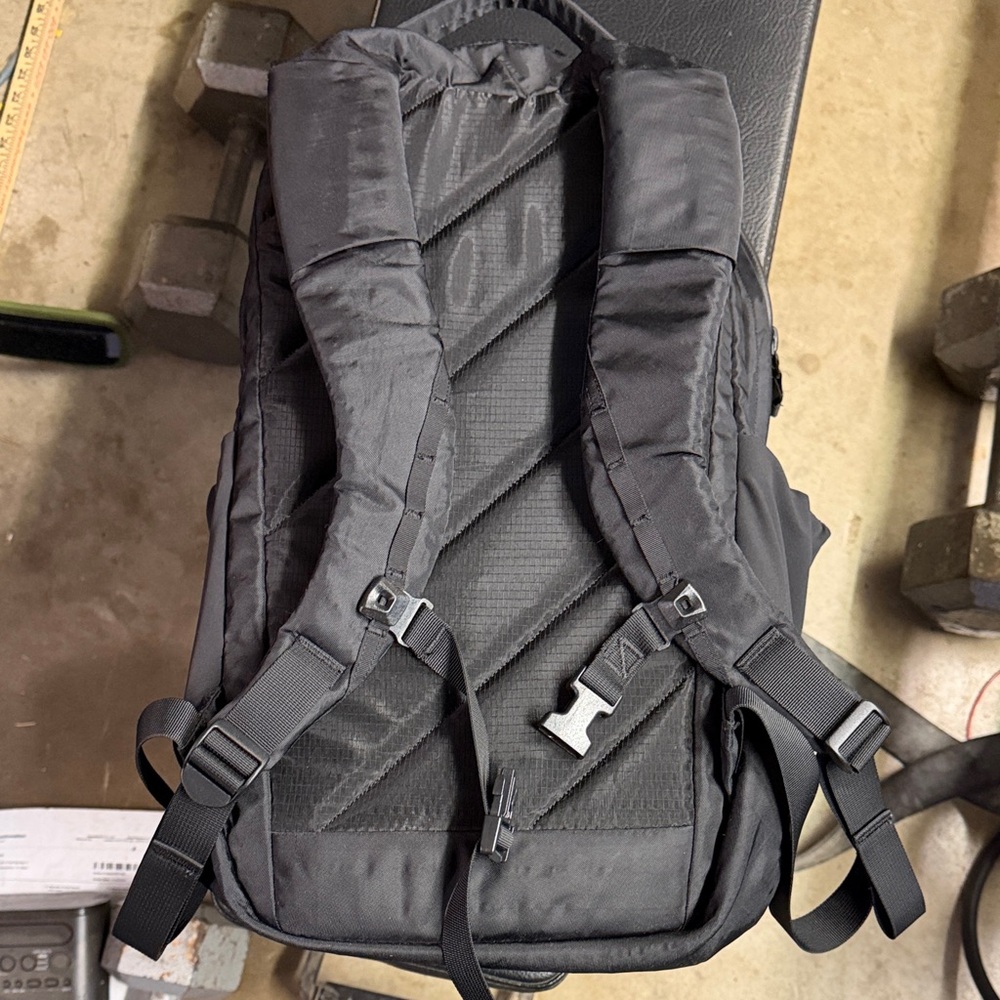 Black Evergoods MPL22 Ecopak Backpack - Picture 5 of 5